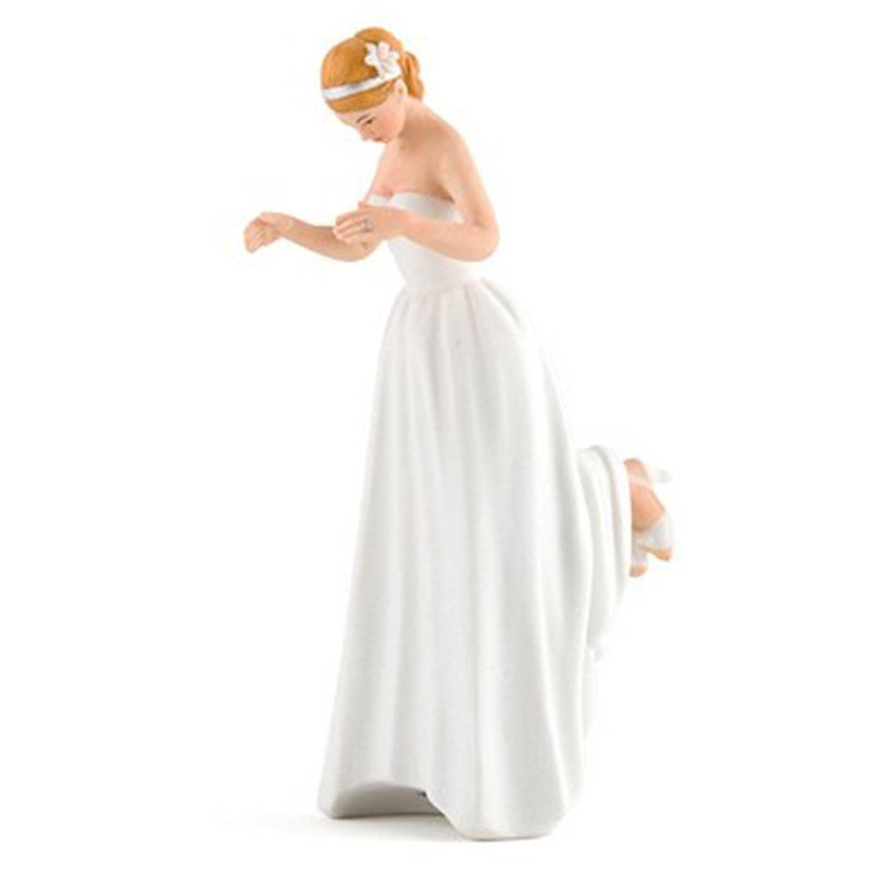 Figurine Romance - la mariée peau blanche Figurine Romance - la mariée peau blanche