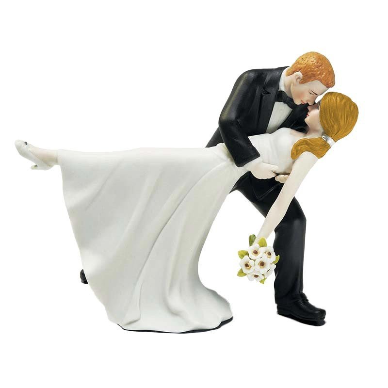 Figurine Pièce montée Baiser renversé Figurine Pièce montée Baiser renversé