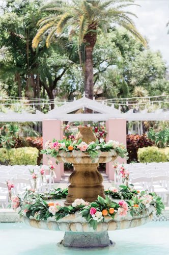 08-Arrangements-de-fontaine-florale-clementine-et-rose