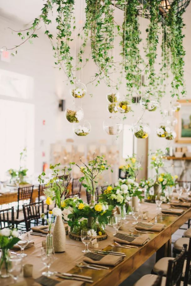 Décor de mariage pêche et saumon délicat et chic