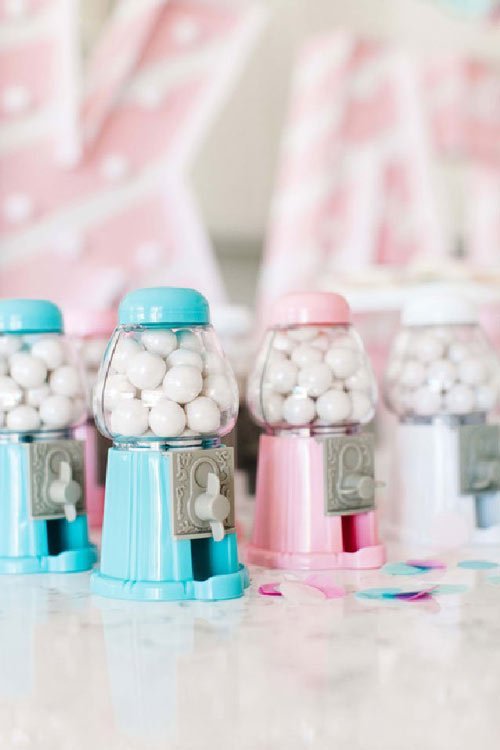 cadeau-bapteme-mini-distributeur-rose-bleu