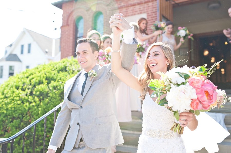 mariage-champêtre-mariés-cérémonie
